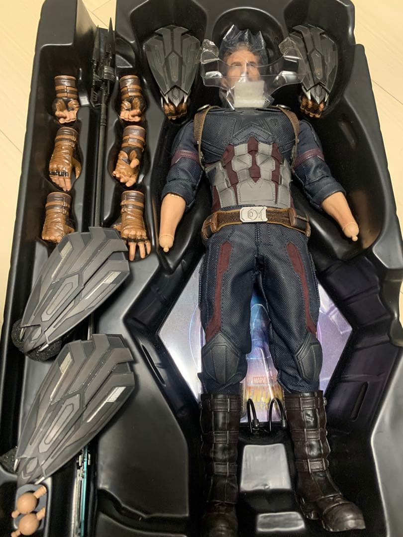 ホットトイズ　キャプテンアメリカ　シールド予備付き