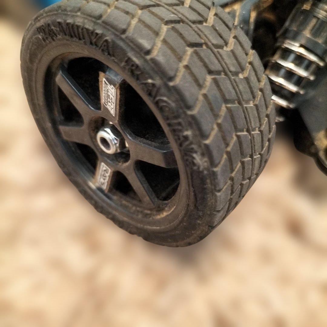 ら*す様 【ジャンク】タミヤ ラジコン TT-02 シャーシ TRD 86