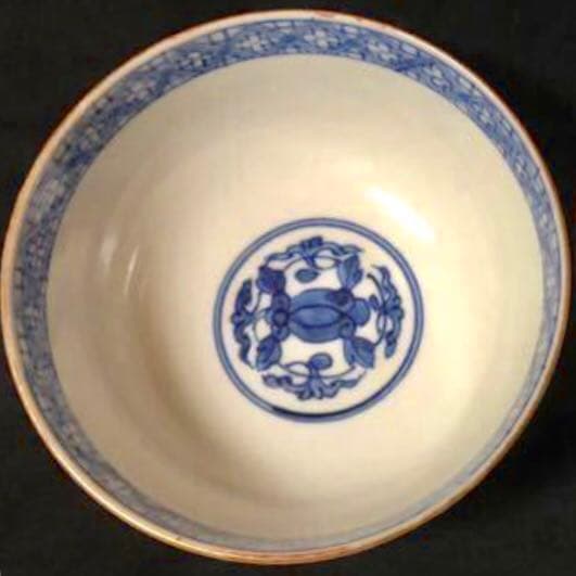 Mai【和 骨董】古伊万里 金襴手 ラッタン人阿蘭陀船の図 蓋茶碗 和蘭陀