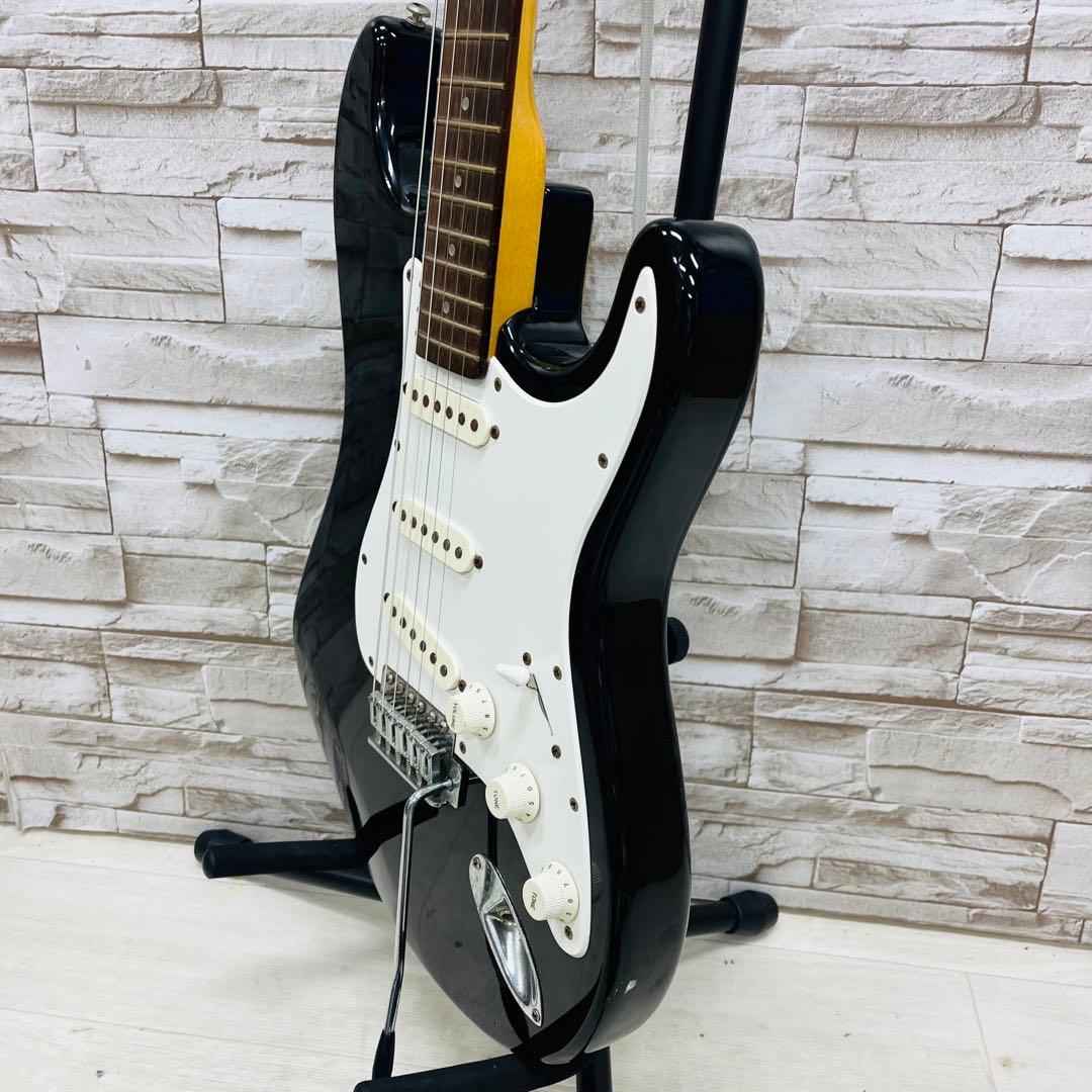 Elvis エルビス ストラトタイプ エレキギター