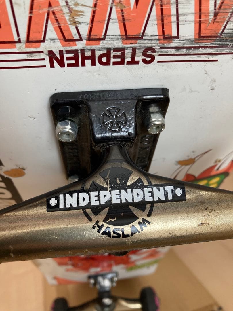 スケボー スケート スケートボード デッキ コンプリート INDEPENDENT