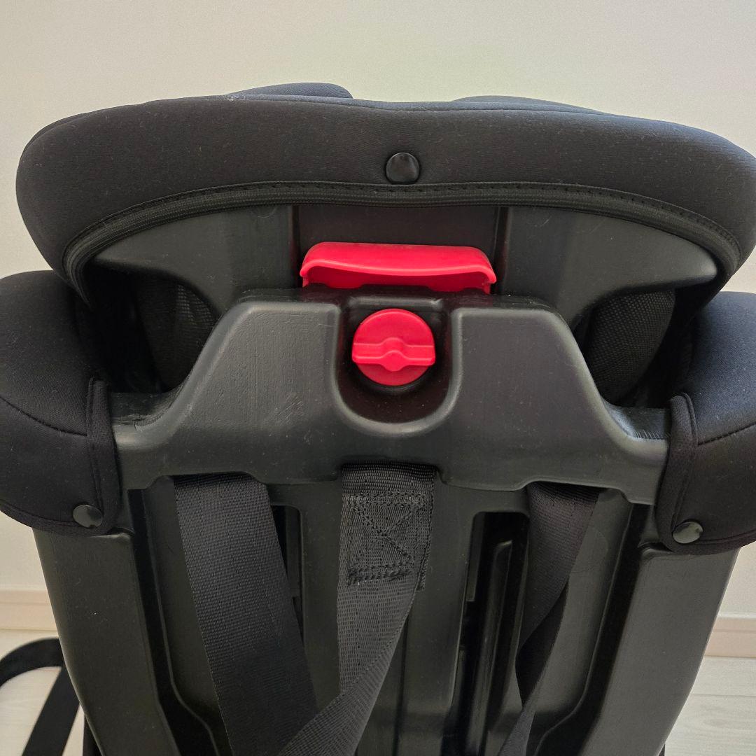 ディズニーハーネスジュニアFIX ミッキーマウス ISOFIX ジュニアシート