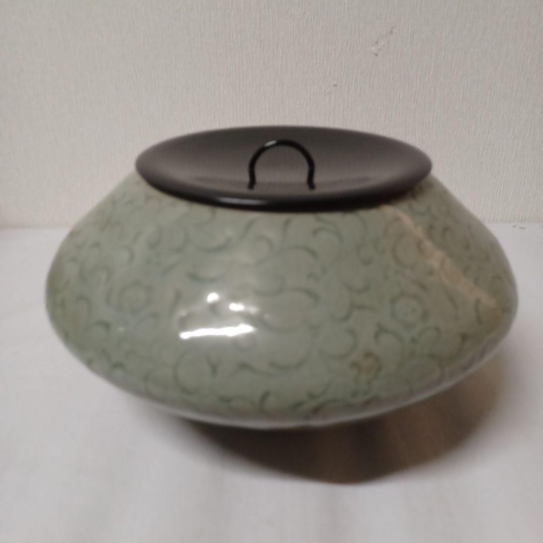 水指(韓国)+黒塗蓋