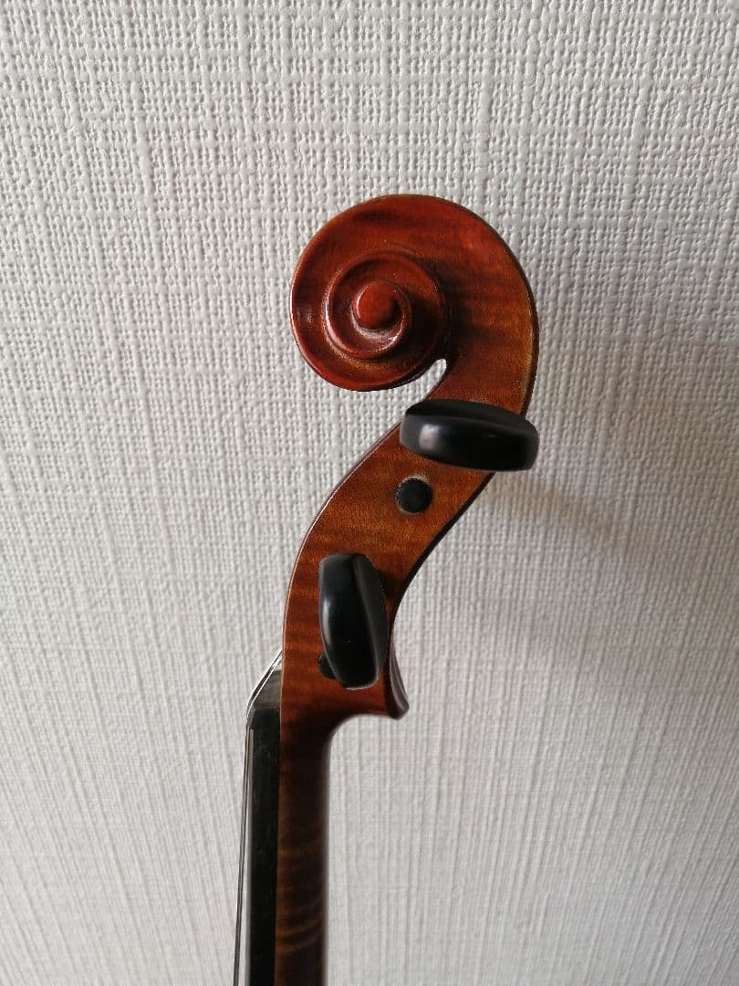 Anton kreuzinger ヴァイオリン(a modern violin)