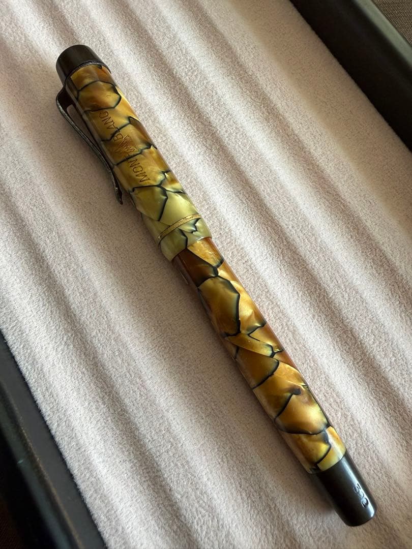 モンブラン万年筆322、古いモデル