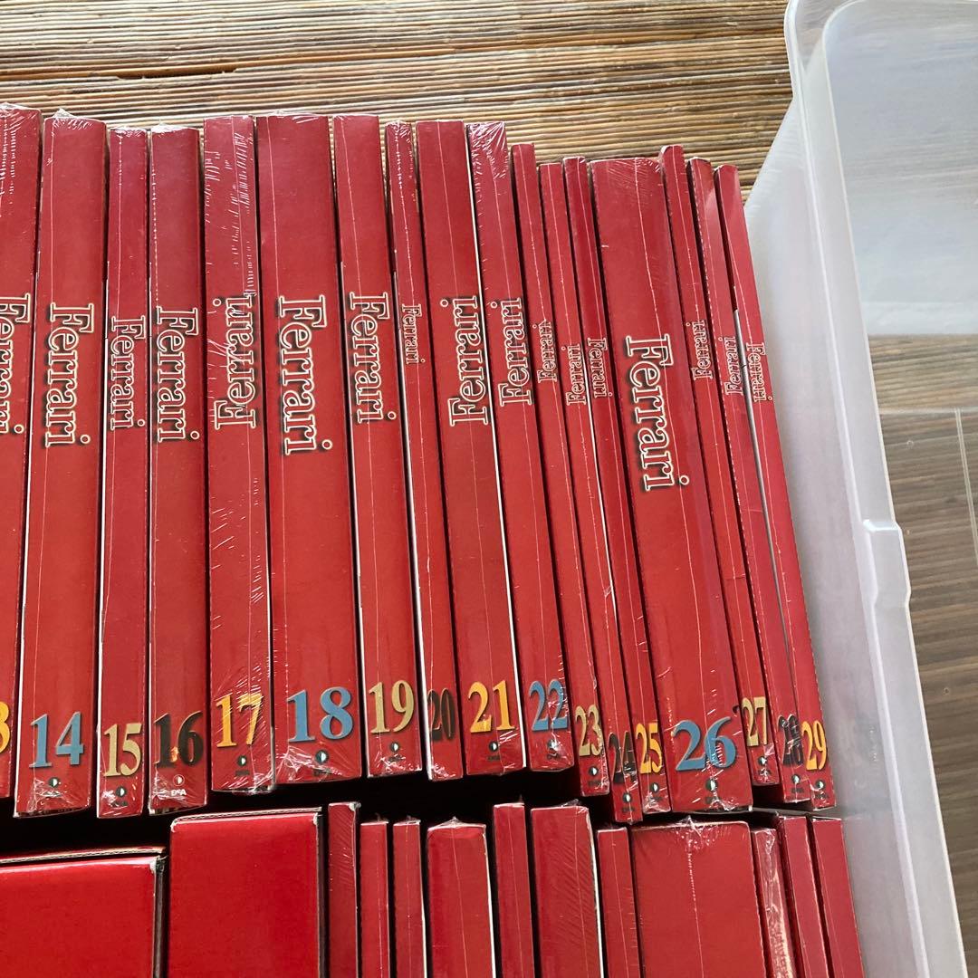 未開封　ディアゴスティーニ　フェラーリF2004 1〜54巻　部品欠品なし