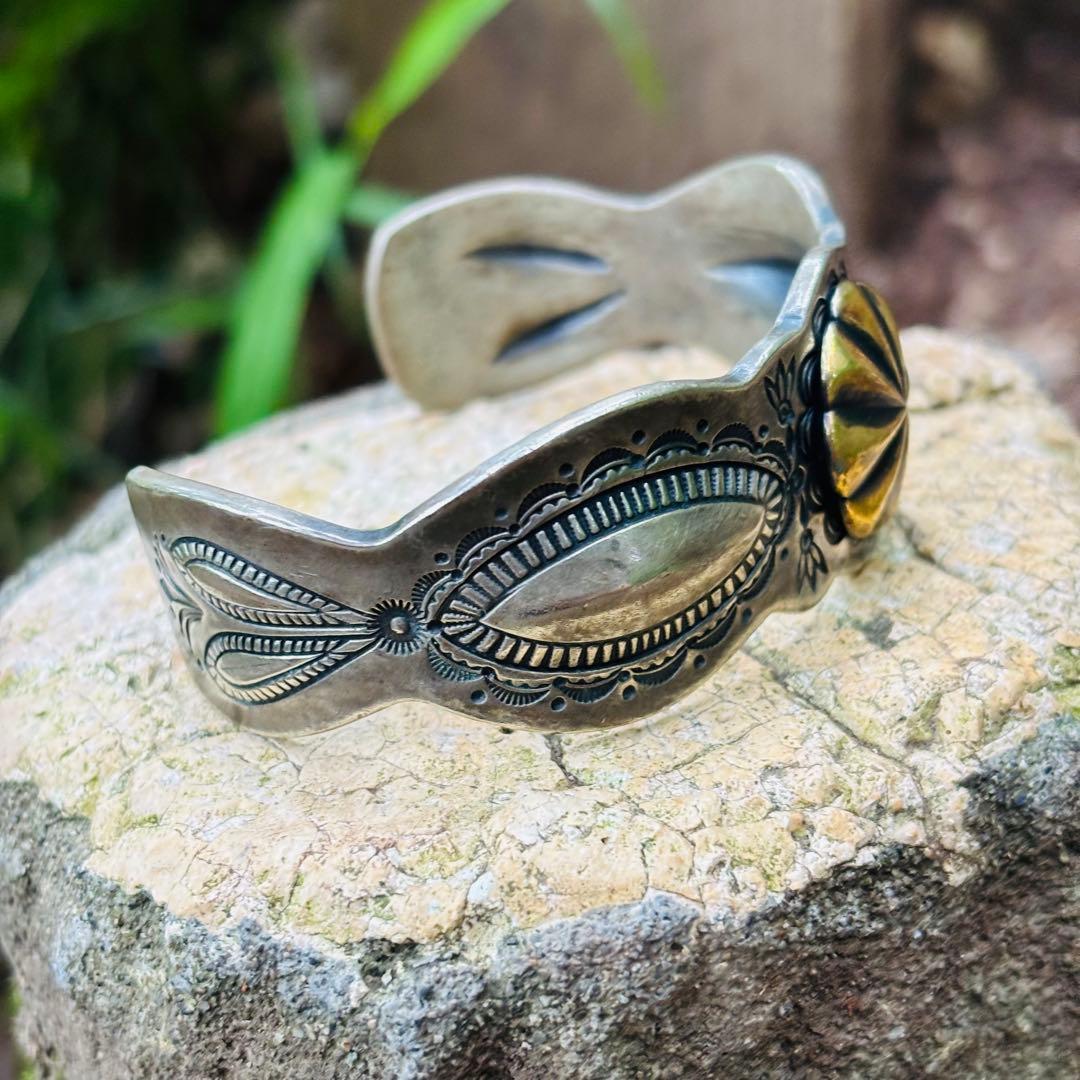 YEALOW クッシュマン　シルバーバングル　ナバホ　navajo インディアン
