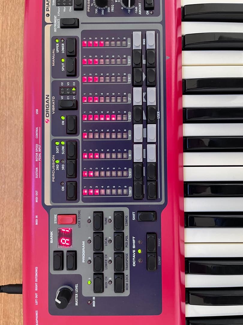 Clavia Nord Electro2 73(純正ケース付)美品　動作良好