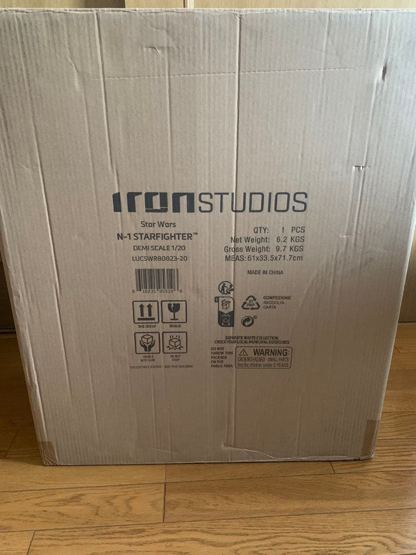アイアンスタジオ　N-1 スターファイター 1/20スケール・スタチュー