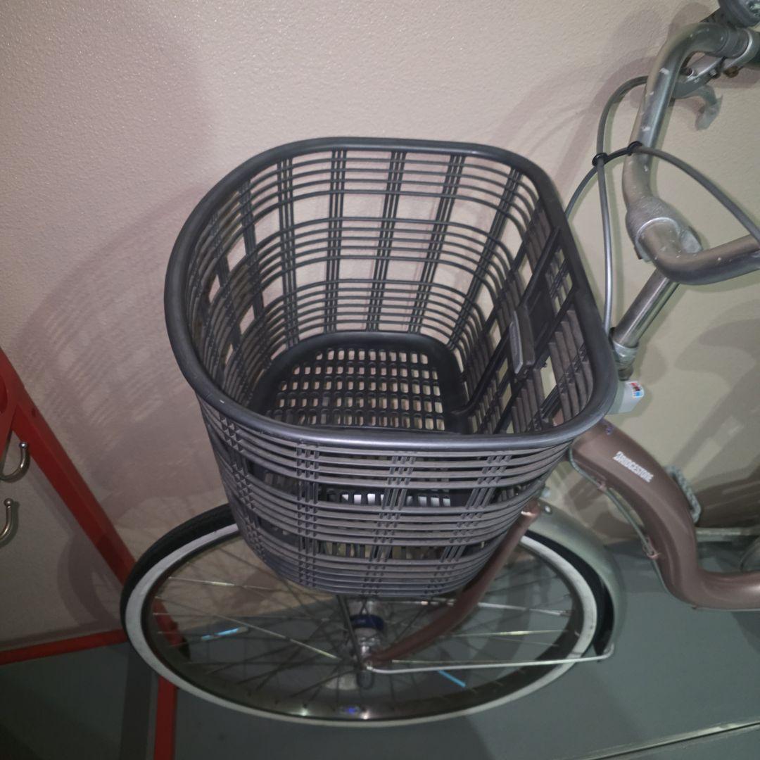 ピンク シティサイクル 前バスケット付き 広島市引取可能な方のみ