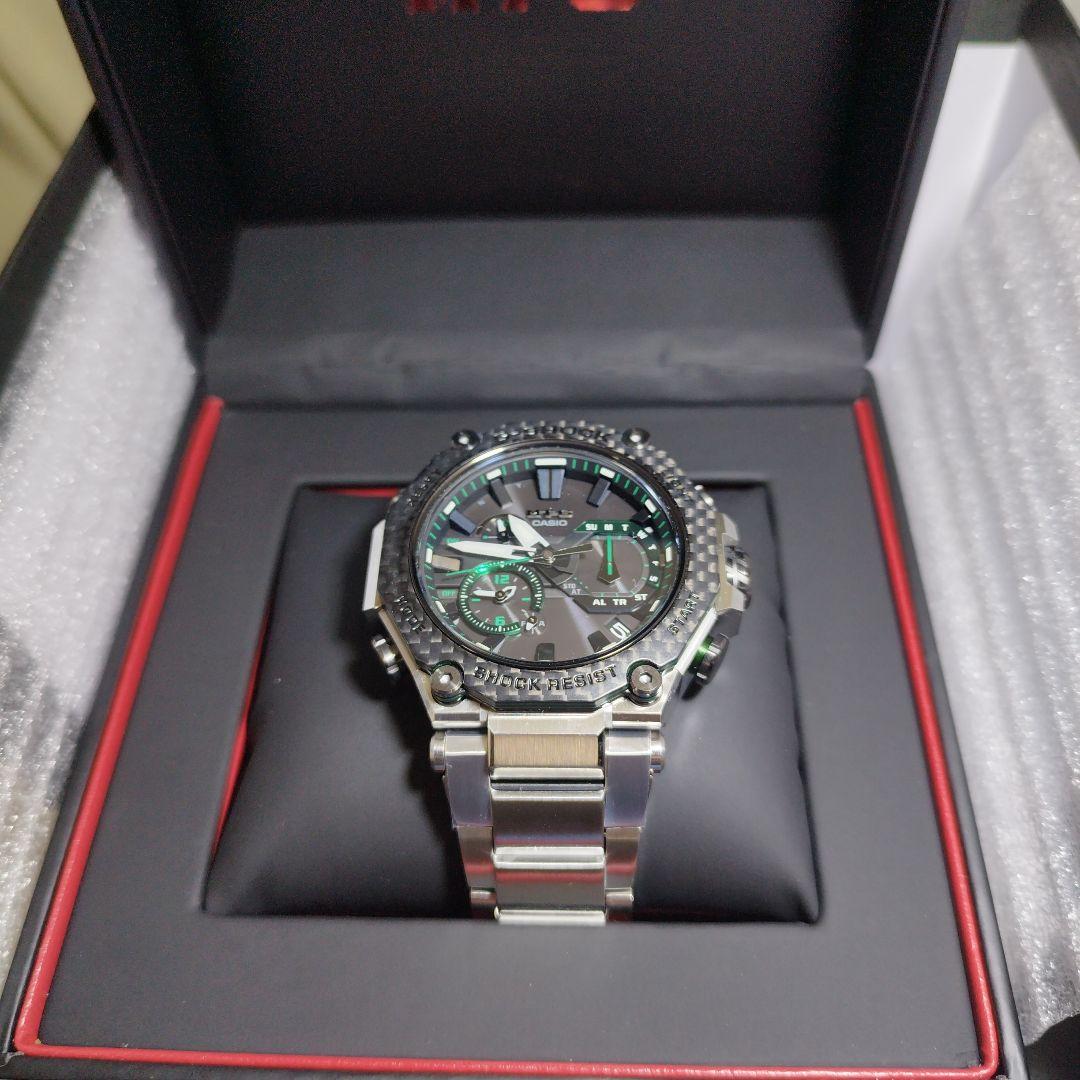 カシオ　ジーショックMTG-B2000XD-1AJF　高性能　希少　高級