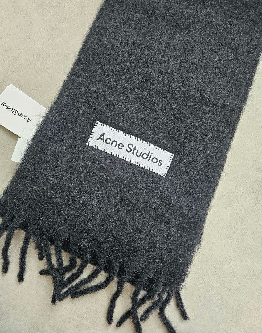 正規品 Acne Studios モヘア マフラー ゆいまる