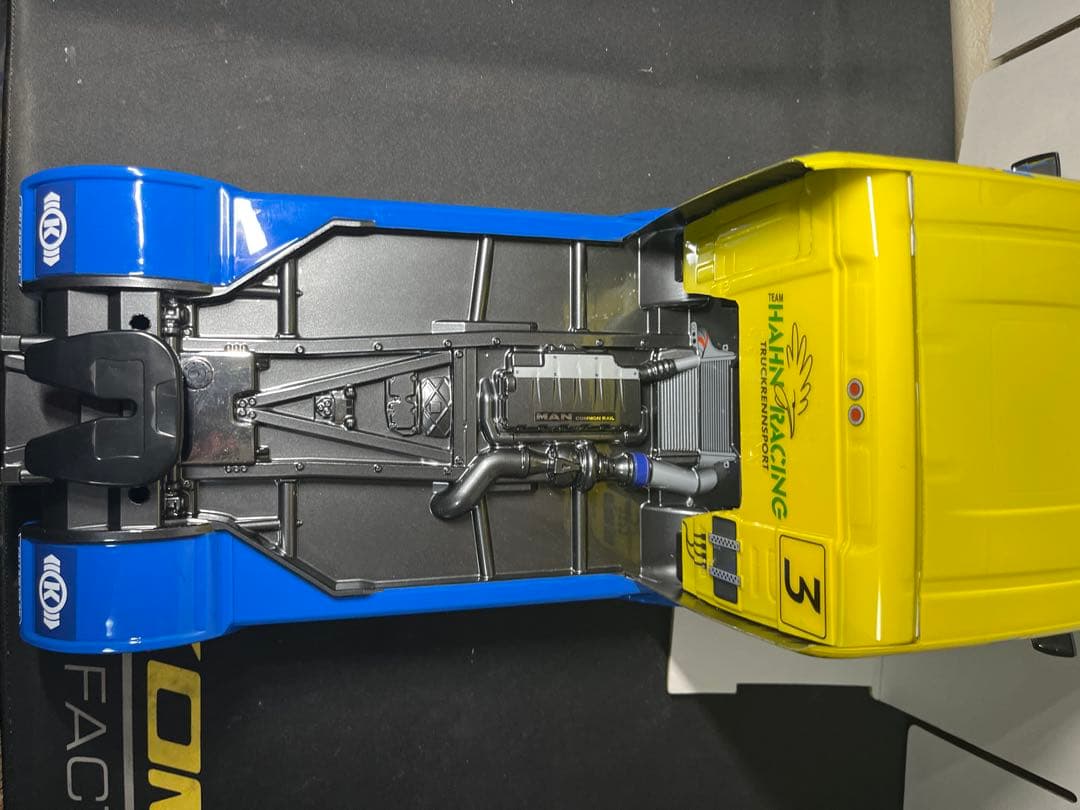 TAMIYA TEAM HAHN RACING MAN TGS ボディ　完成品