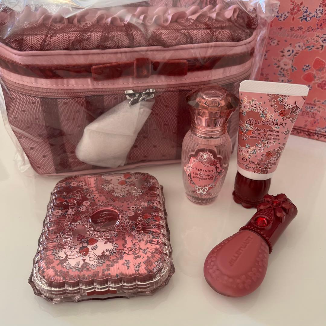 ジルスチュアート クリスマスコフレ 2024 ギルティパフェタイムコレクション