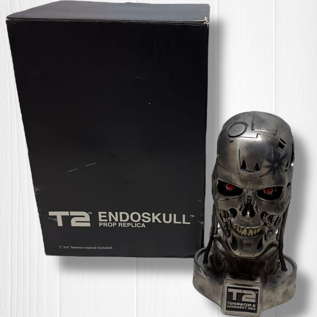 【希少品】T-800 ENDSKULL PROP REPLICA
