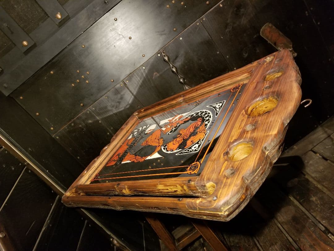 ヴィンテージ　木製　透かし彫り　額装飾　ミュシャ　ノスタルジア　アート　ミラー