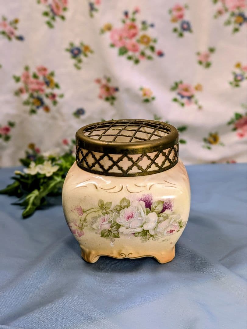 英国 アンティーク 陶器製 花器 一部ハンドペイント