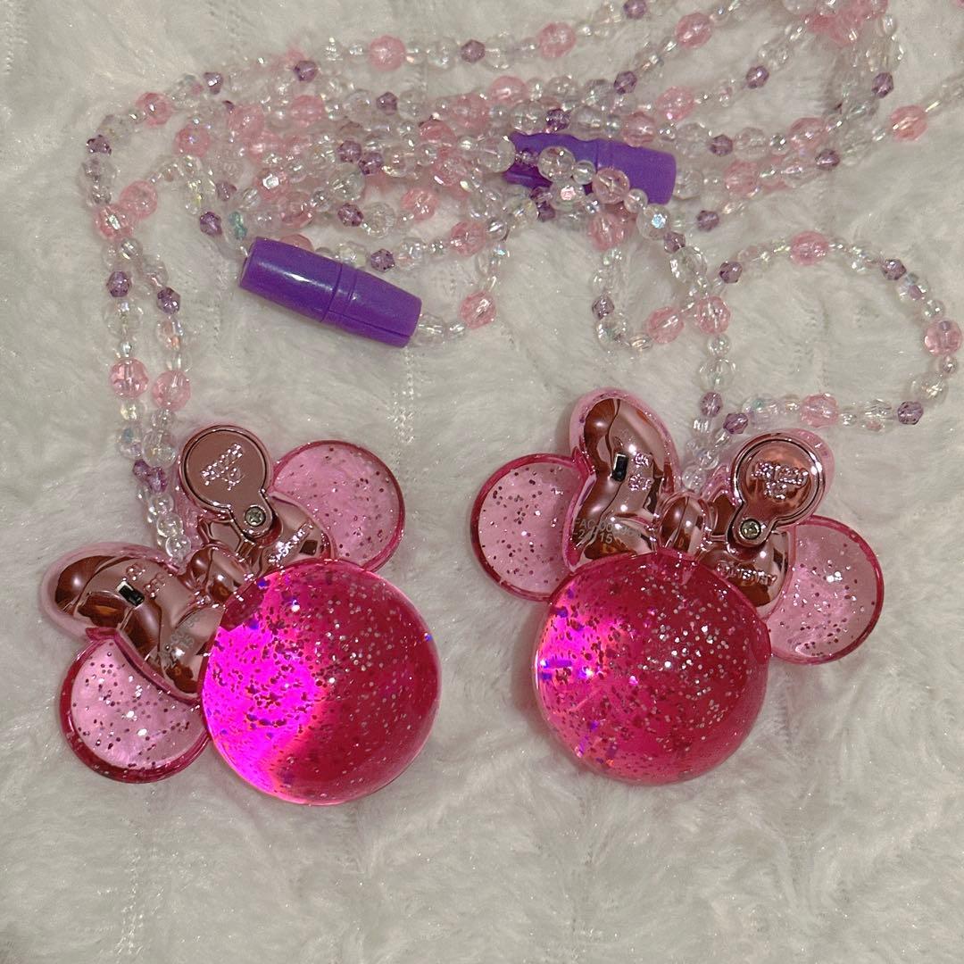 ディズニー　ミニー　光るネックレス　ペンダント　パルパルーザ