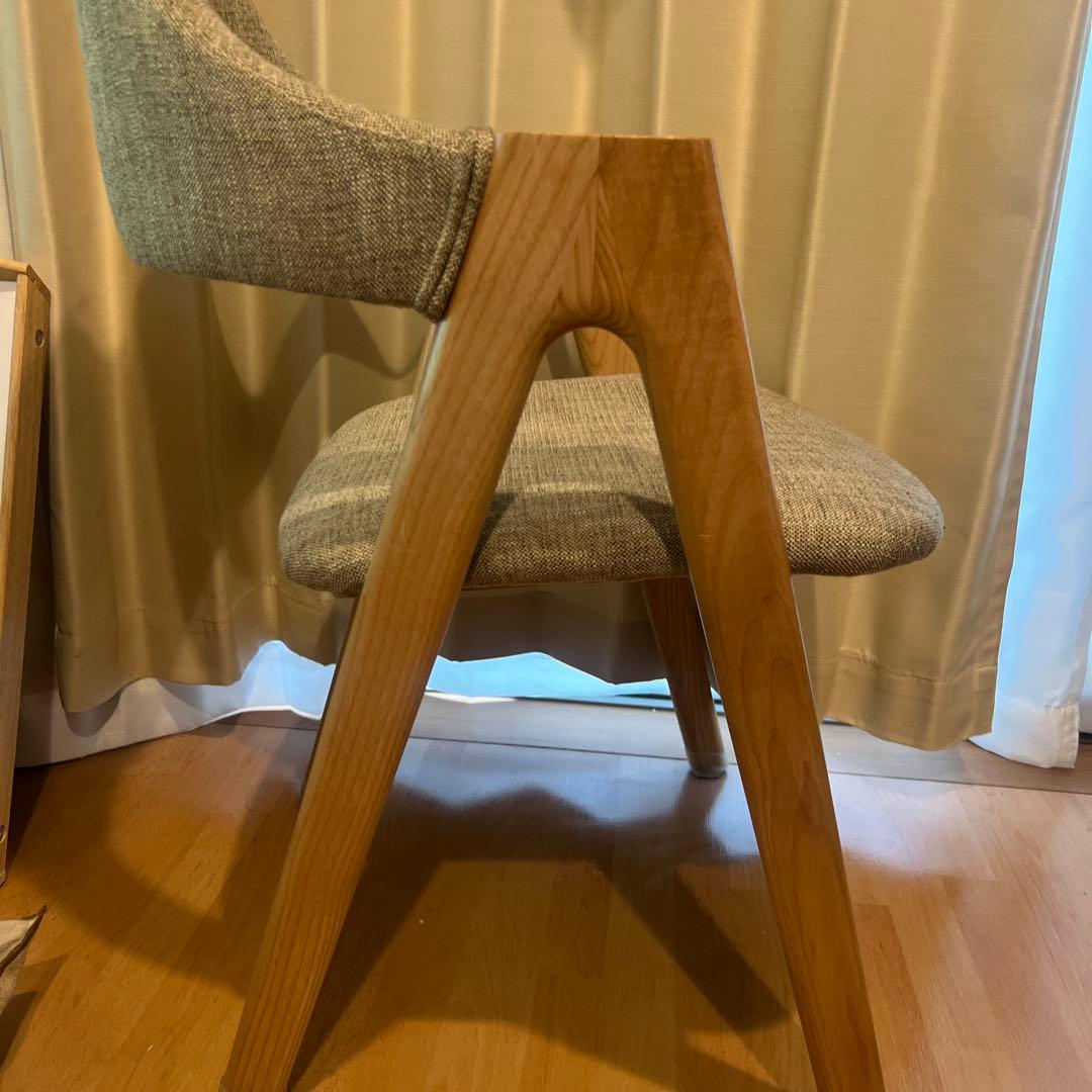 ILALI ダイニングチェア①