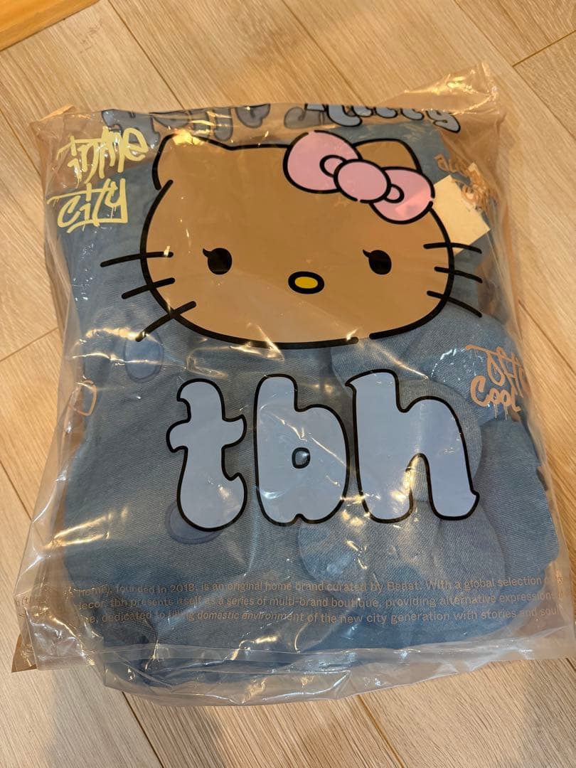 専用ハローキティ日焼 Hello Kitty tbh 海外限定