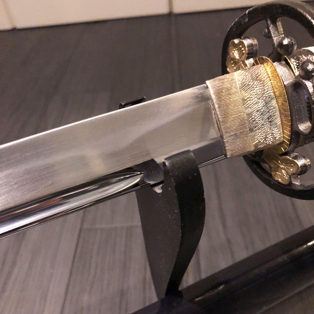 高級模造刀　樋有刀身 茶白拵え　居合刀　太刀　本格模造刀