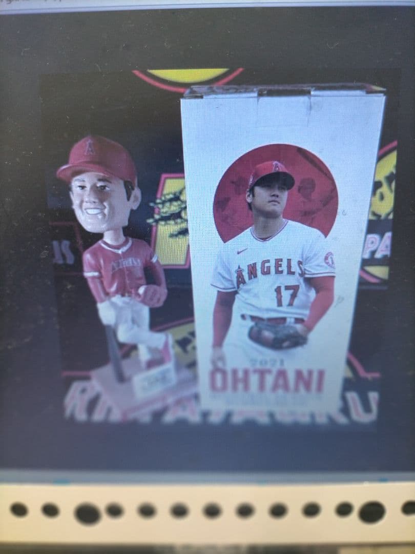 ♥。未使用品「大谷翔平 ボブルヘッド 赤ユニフォーム」スタジアム配付品