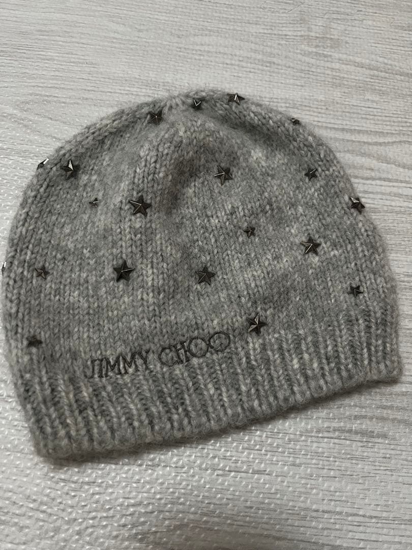 美品JIMMY CHOO グレー ニット帽 星型装飾