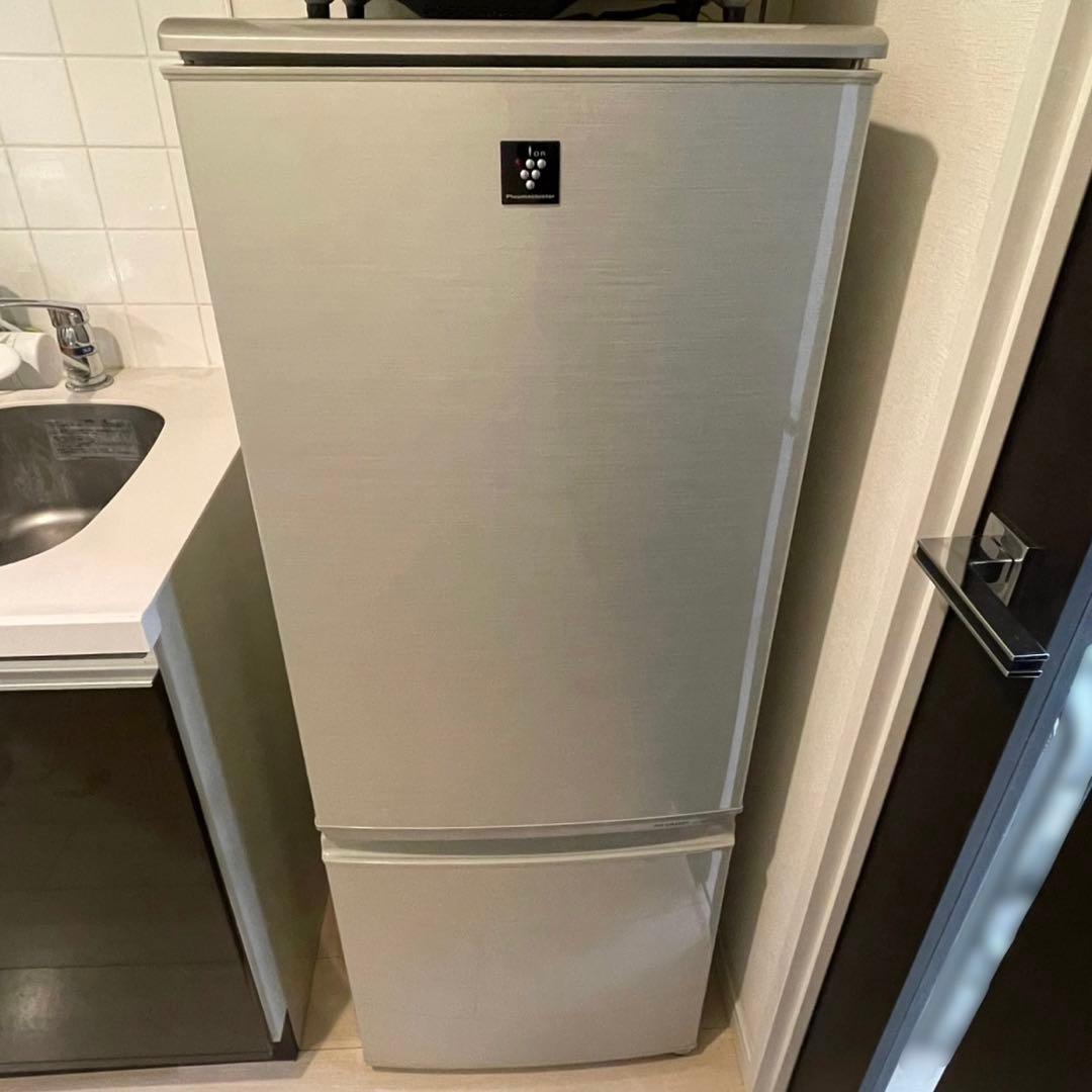SHARP シャープ 2ドア冷蔵庫 2011年製