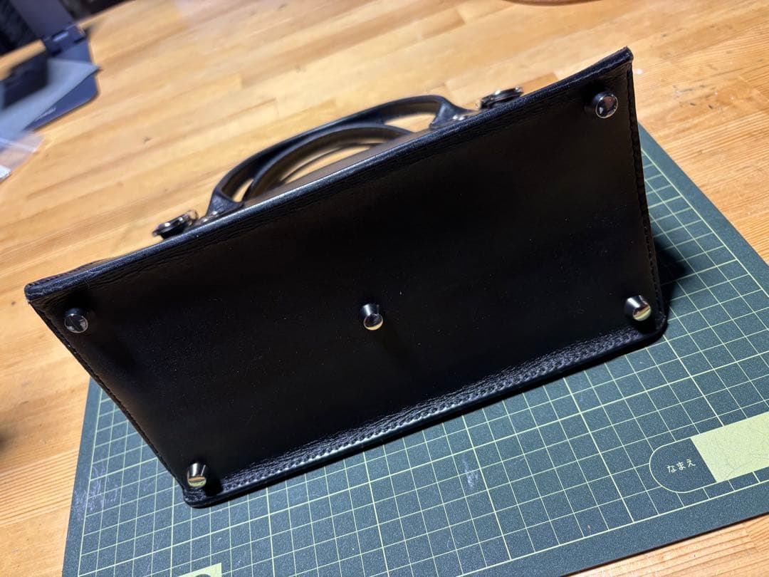 チャリー出品です。