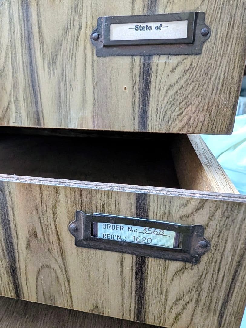 昭和ヴィンテージ✨️ネームプレート付き 木製 6段引き出し チェスト　古道具