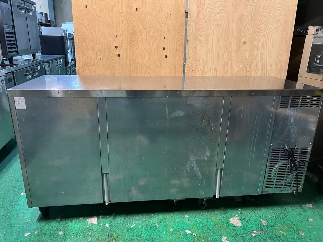 2013年 DAIWA テーブル形冷凍冷蔵庫 1800x600x800