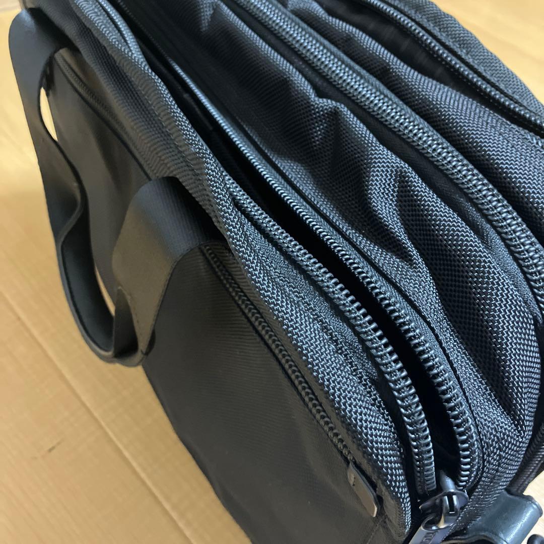 TUMI ビジネスバッグ 26141DH ブラック　ほぼ未使用品