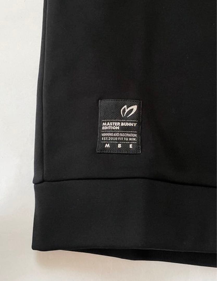 ☆新品☆マスターバニーエディション レディース ハイネック・プルオーバー