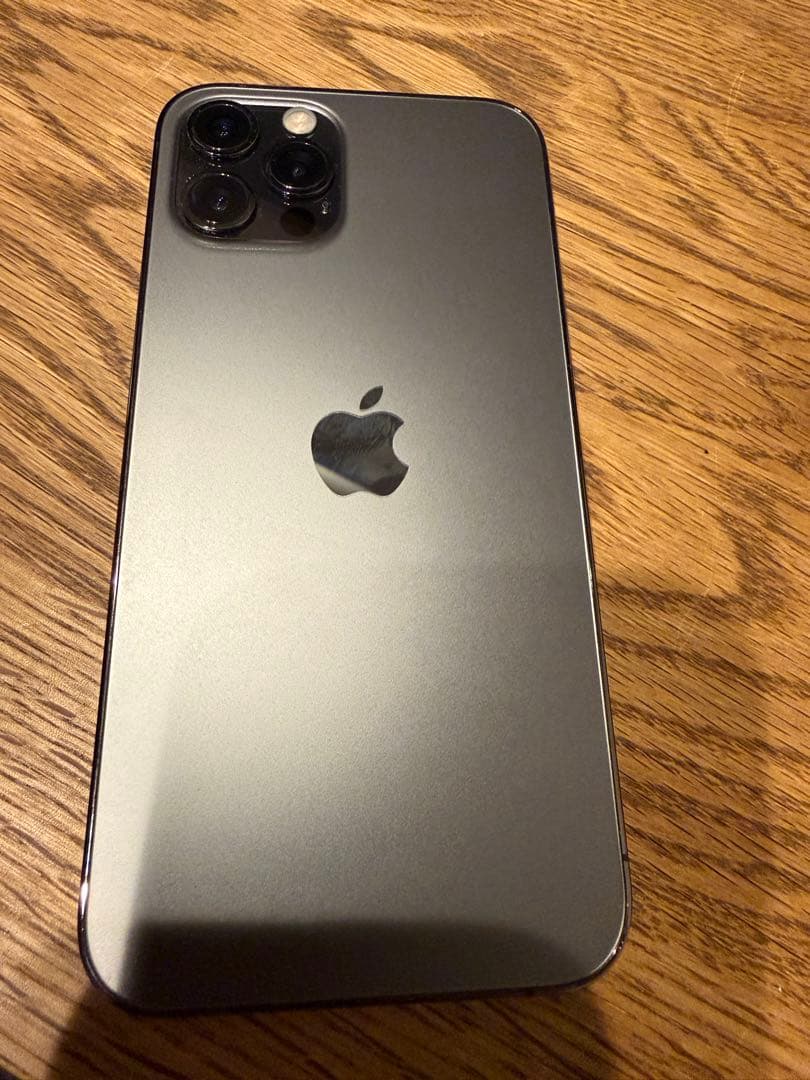 明日まで限定価格【美品】iPhone 12 Pro 256GB SIMフリー