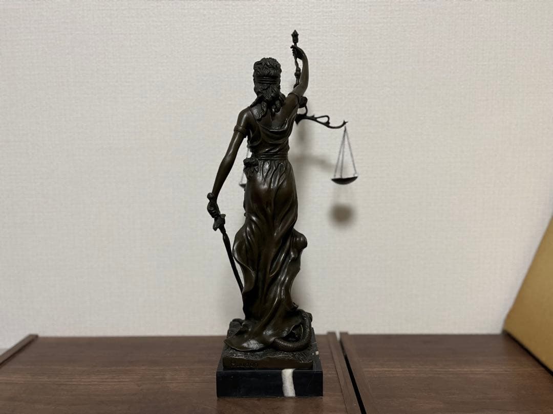 【ブロンズ製】正義の女神 テミス 像(彫刻家Houdonの刻印あり)