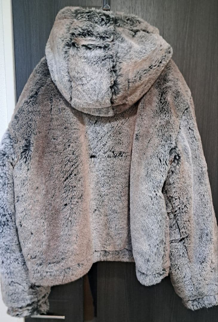 ZARA　フェイクファー　フード付きジャケット XL　ブラウン