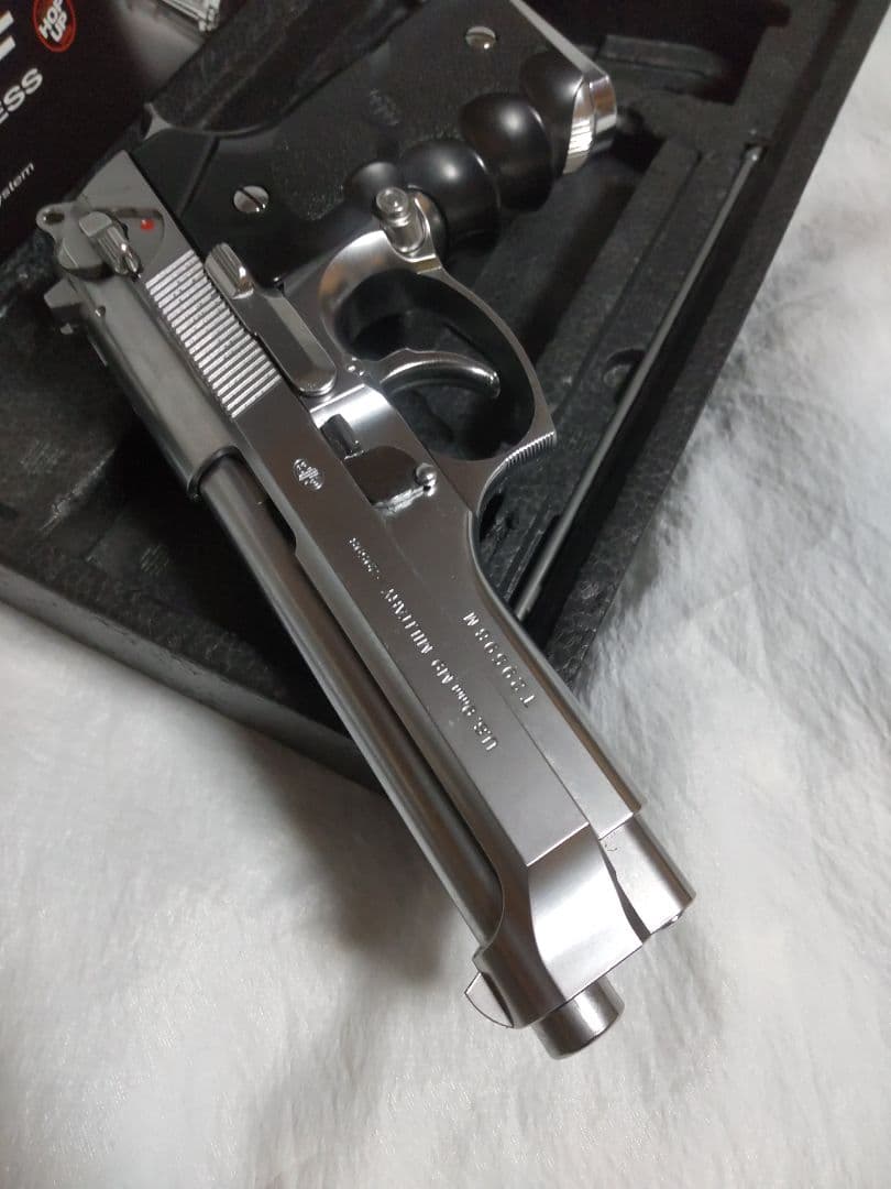 東京マルイ M92F クロームステンレス ガスガン 美品