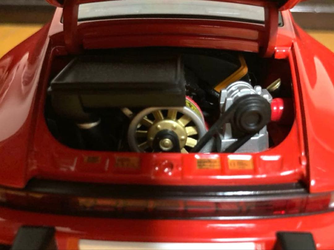 ポルシェ 911 ターボ 3.3ミニカー