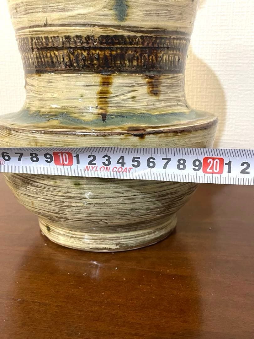 小橋川源慶作 やちむん 壺屋焼花瓶 嘉瓶（ゆしびん）高さ約３４センチ