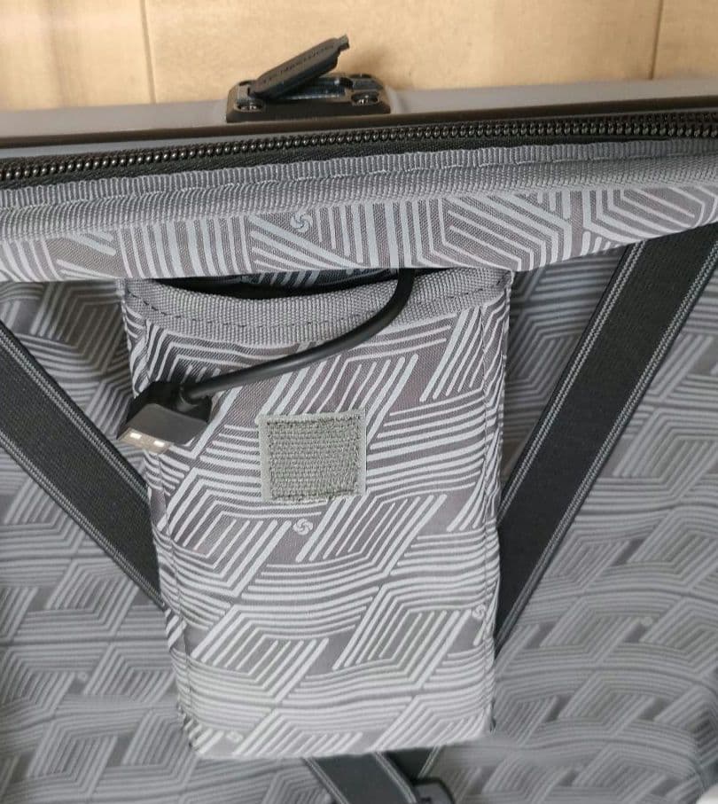 Samsonite 機内持ち込みキャリーケース　1回使用