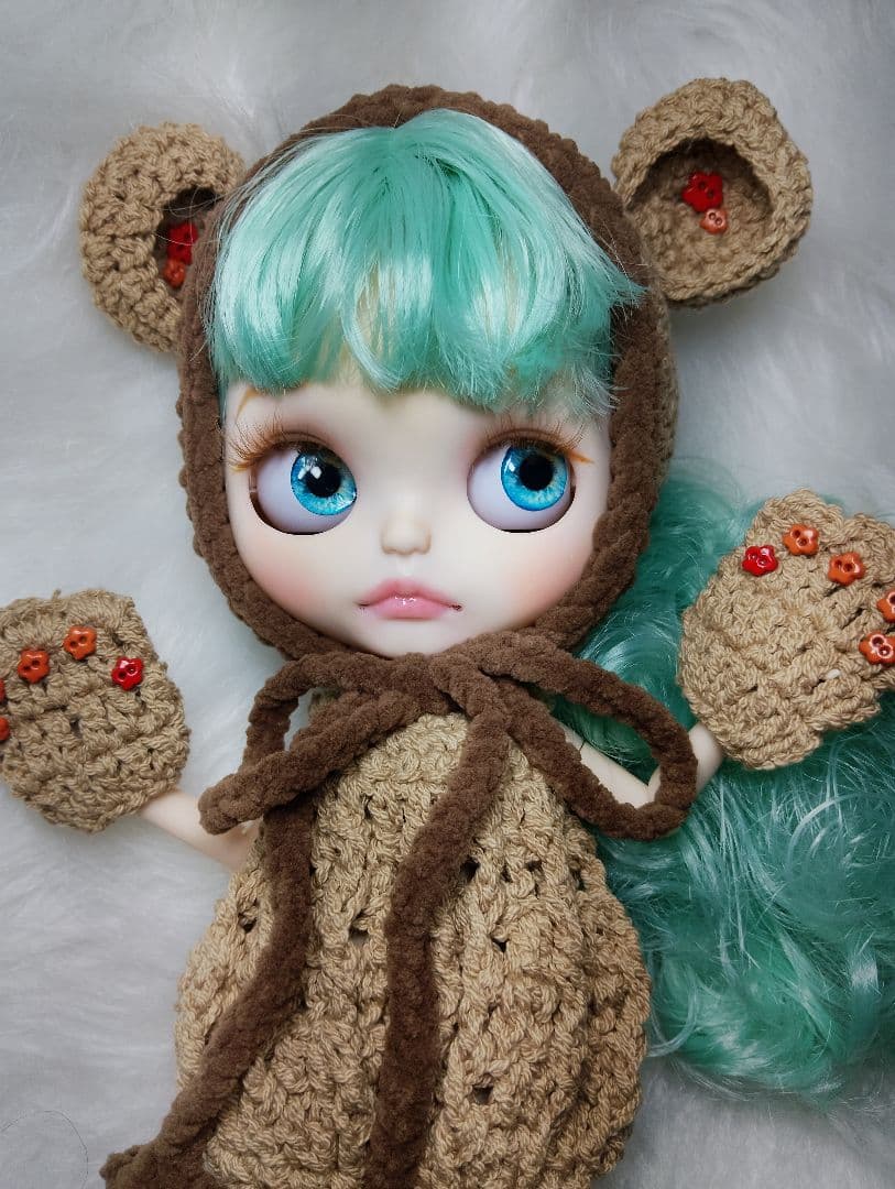 カスタムアイシードール パステルグリーンヘア アウトフィット付き