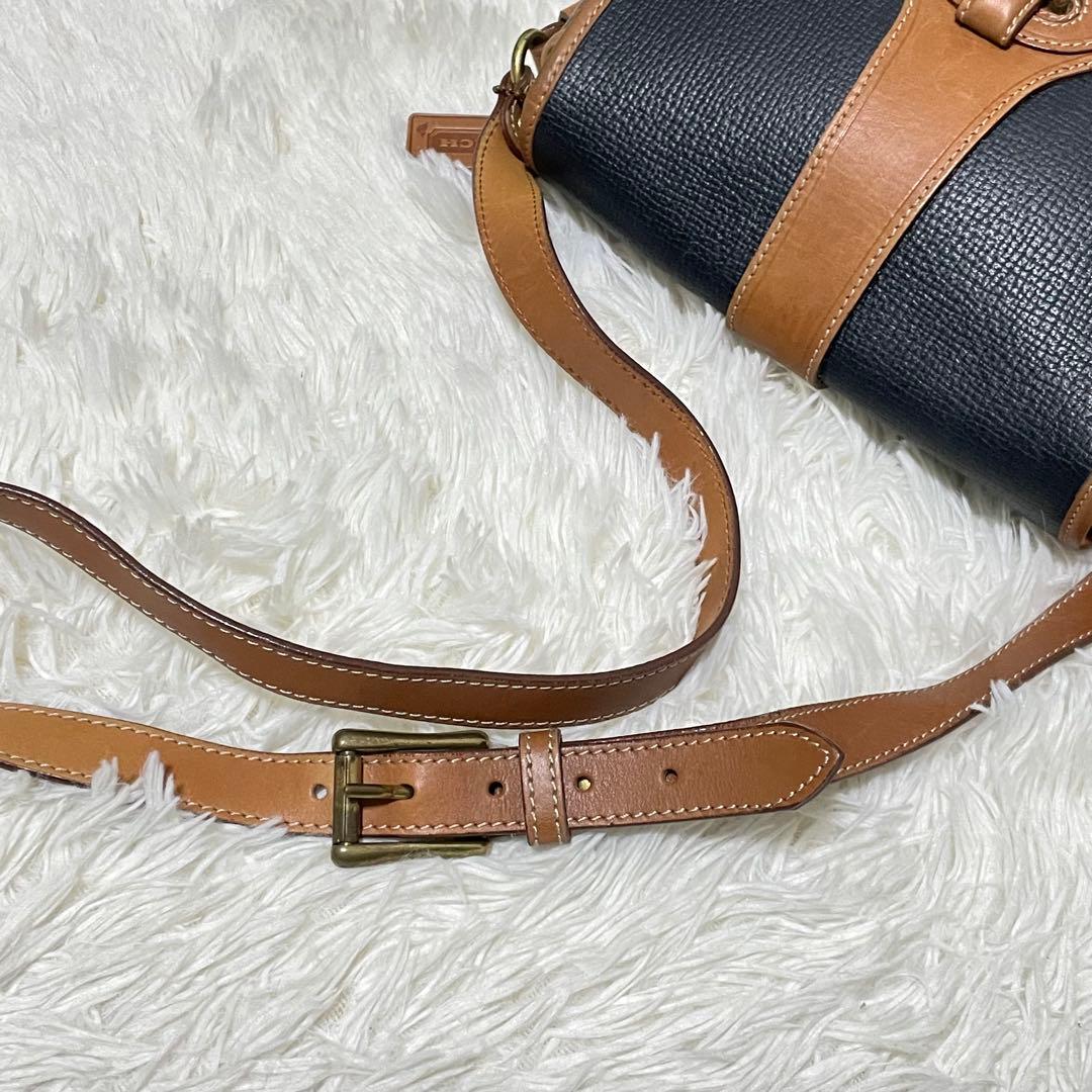 コーチ　ショルダーバッグ　バックル　イタリア製　ネイビー　オールレザー　シボ革