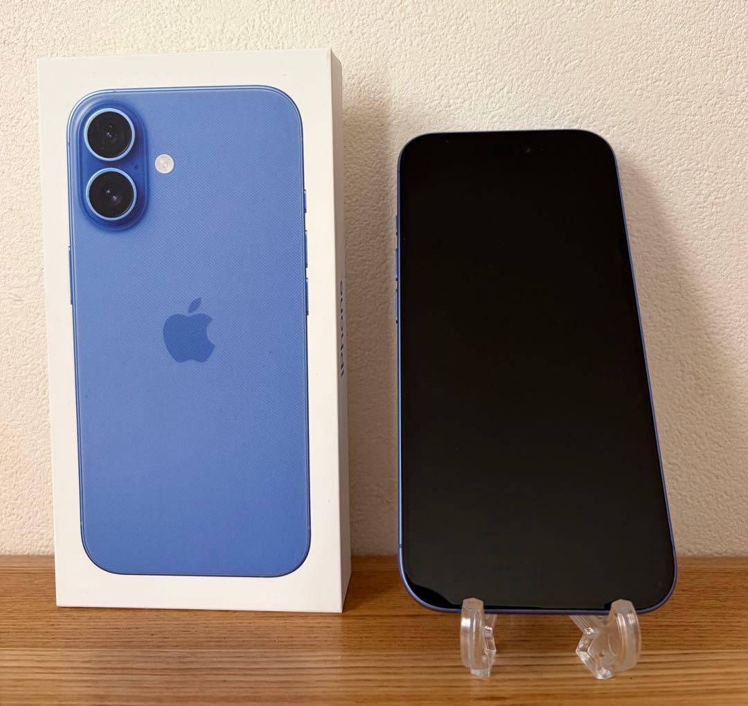 iPhone16本体　SIMフリー　128GB バッテリー96%