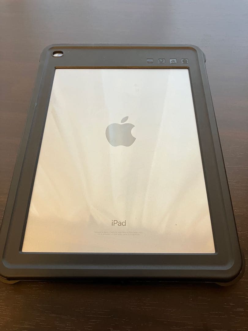 iPad 第5世代　32GB Wi-Fiモデル