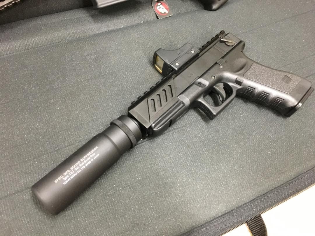 東京マルイ　電動ハンドガングロック18C カスタム　4点セット　新品