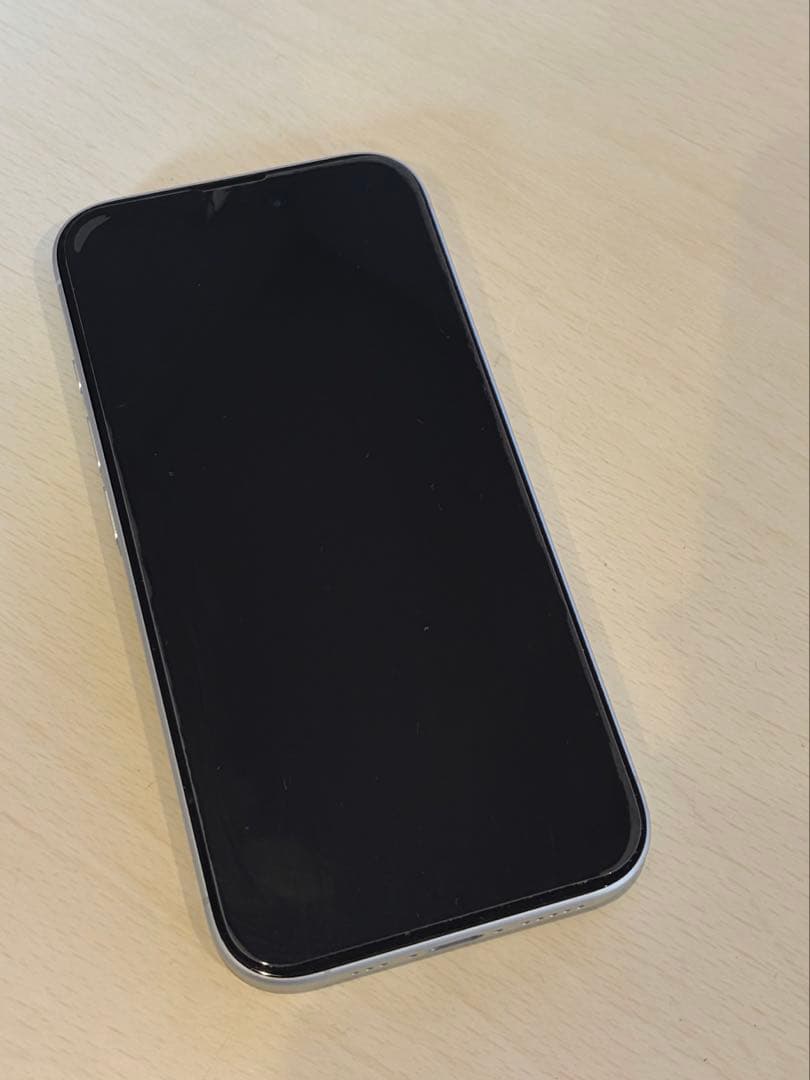 【美品】iPhone16 128GB ホワイト