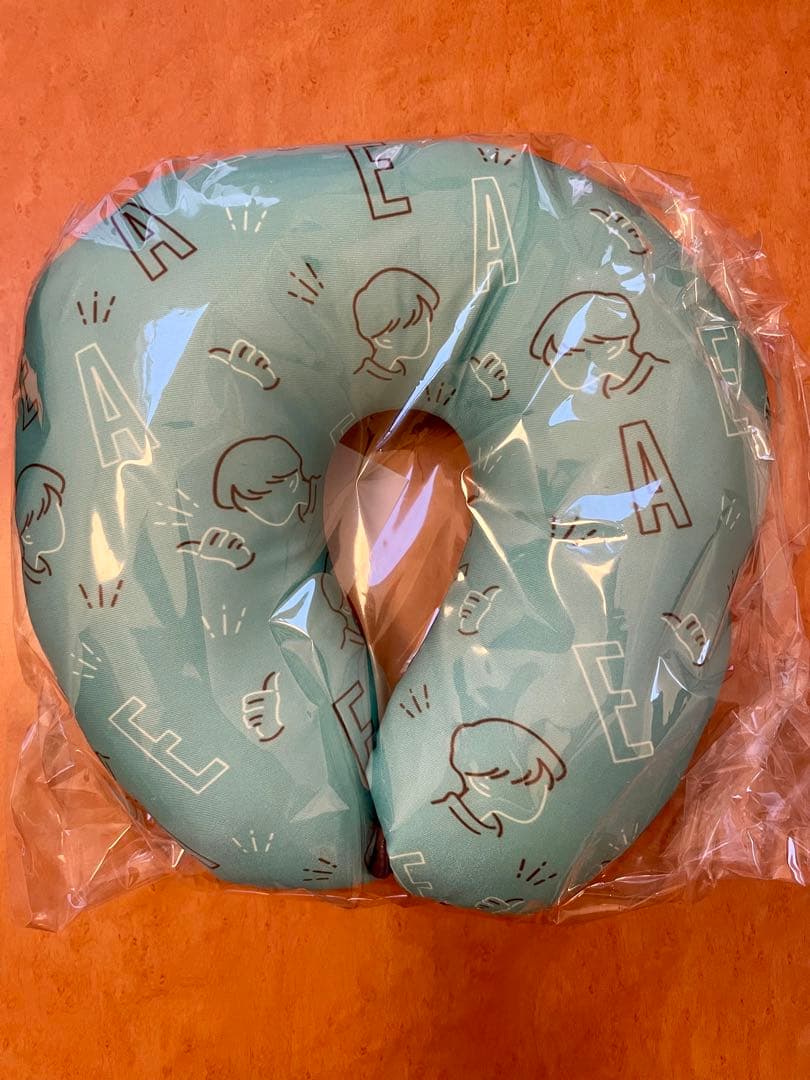 EAWDグッズセットマルチストラップ・歯ブラシセット・ハンドミラー・ネックピロー