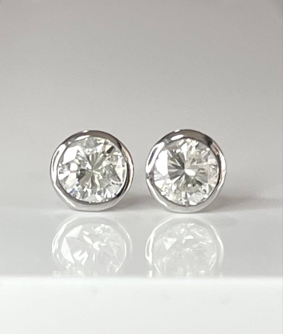 PT天然ダイヤモンドフクリン 計0.8ct 鑑別カード付き