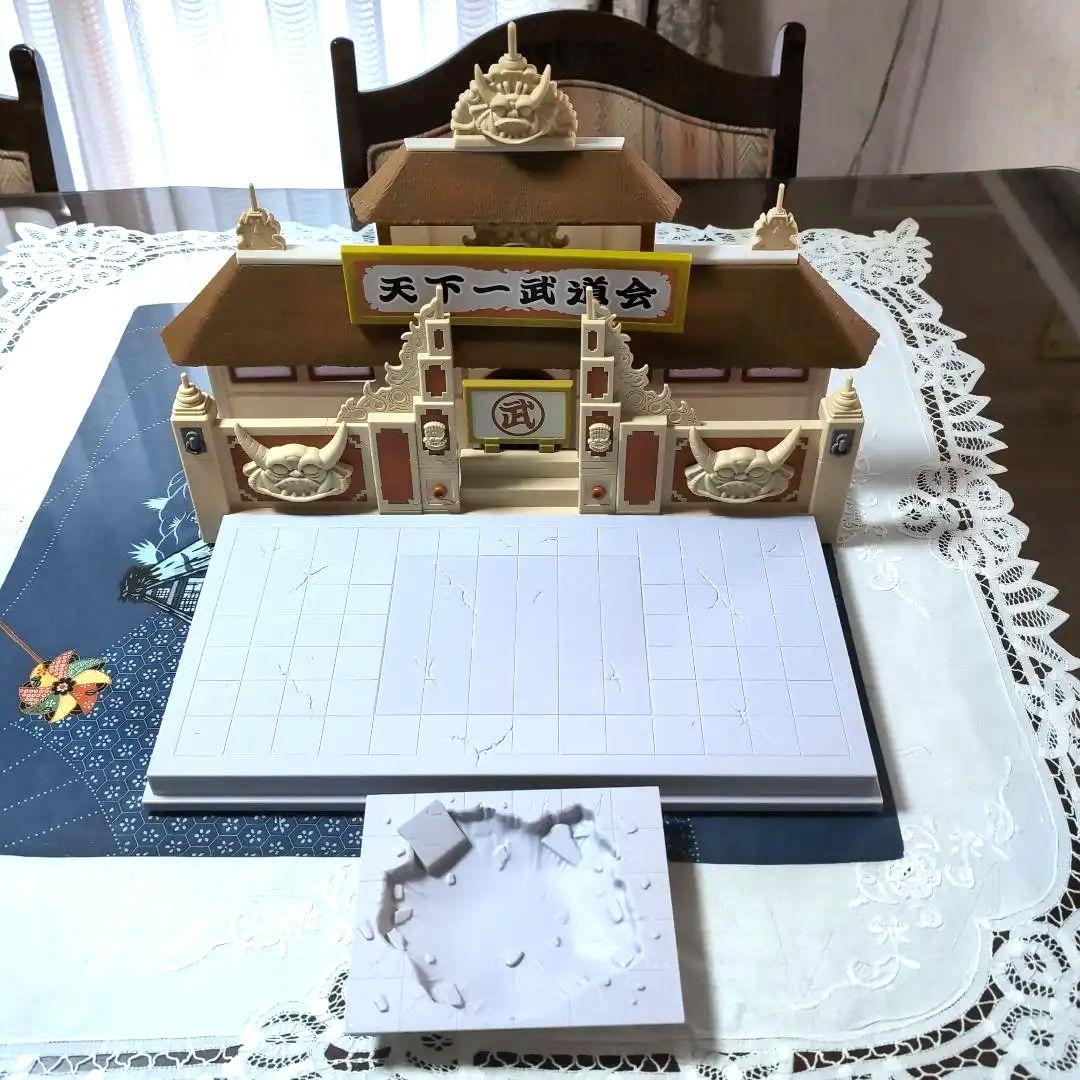 ドラゴンボール　天下一武道会の武舞台のジオラマ(海外製)