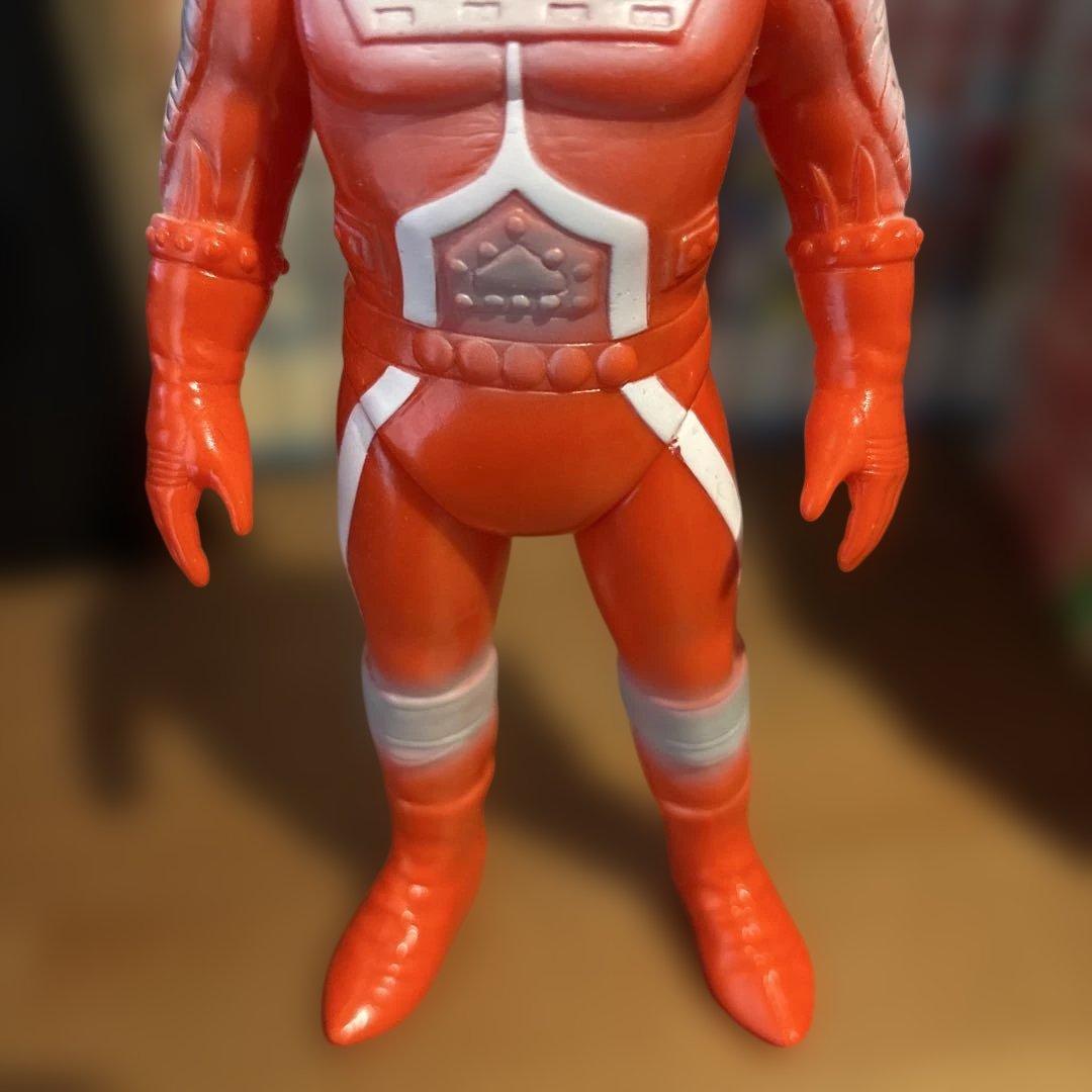 ニセウルトラセブン ソフビ べアモデル